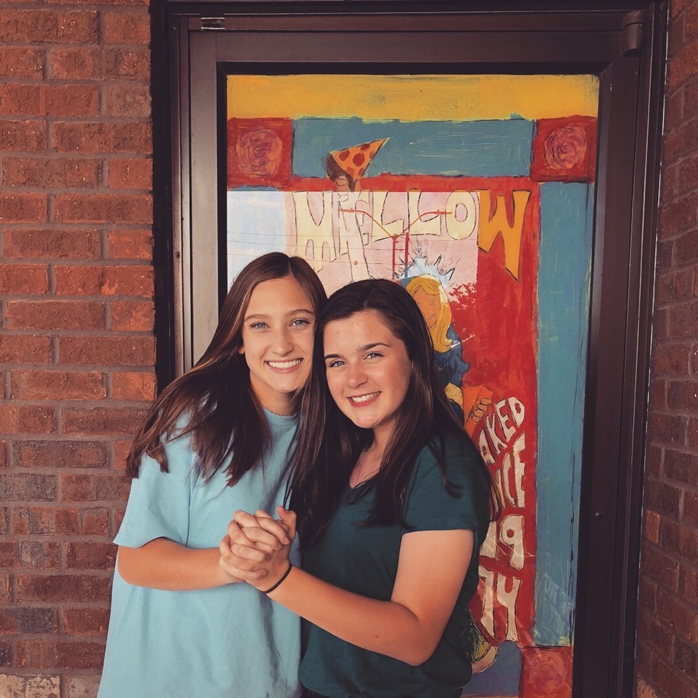 Meet your Posher, Lily